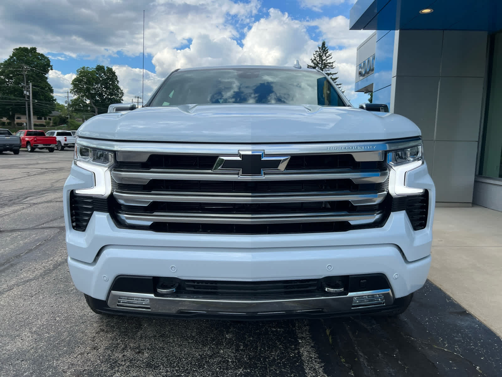 2026 Chevrolet Silverado 1500 — side profile view
